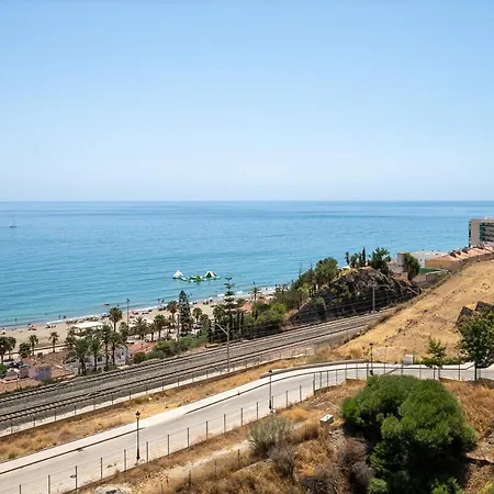 Seaview ~ Modern ~ Close To ~ Pool 푸엔히롤라