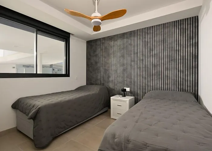 Lägenhet Modern - Amazing Seaview - Close To - Pool Fuengirola